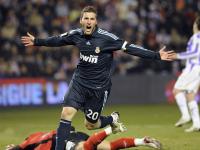 FB体育注册网址-魔笛终章的一抹红蓝，2026世界杯E组焦点战，克罗地亚用铁血中场压制阿联酋，拉什福德以孤勇者姿态主导比赛