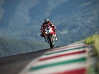 FB体育下载-东决关键战之夜，库里用实力证明自己