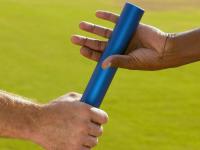 FB体育娱乐-冰火两重天，日本队战术完胜波兰，林高远破茧成蝶刷新历史纪录