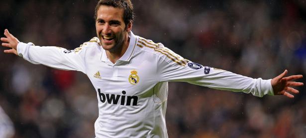 FB体育注册网址-拉沃尔杯横扫澳网？西西帕斯刷新纪录背后的网球新纪元