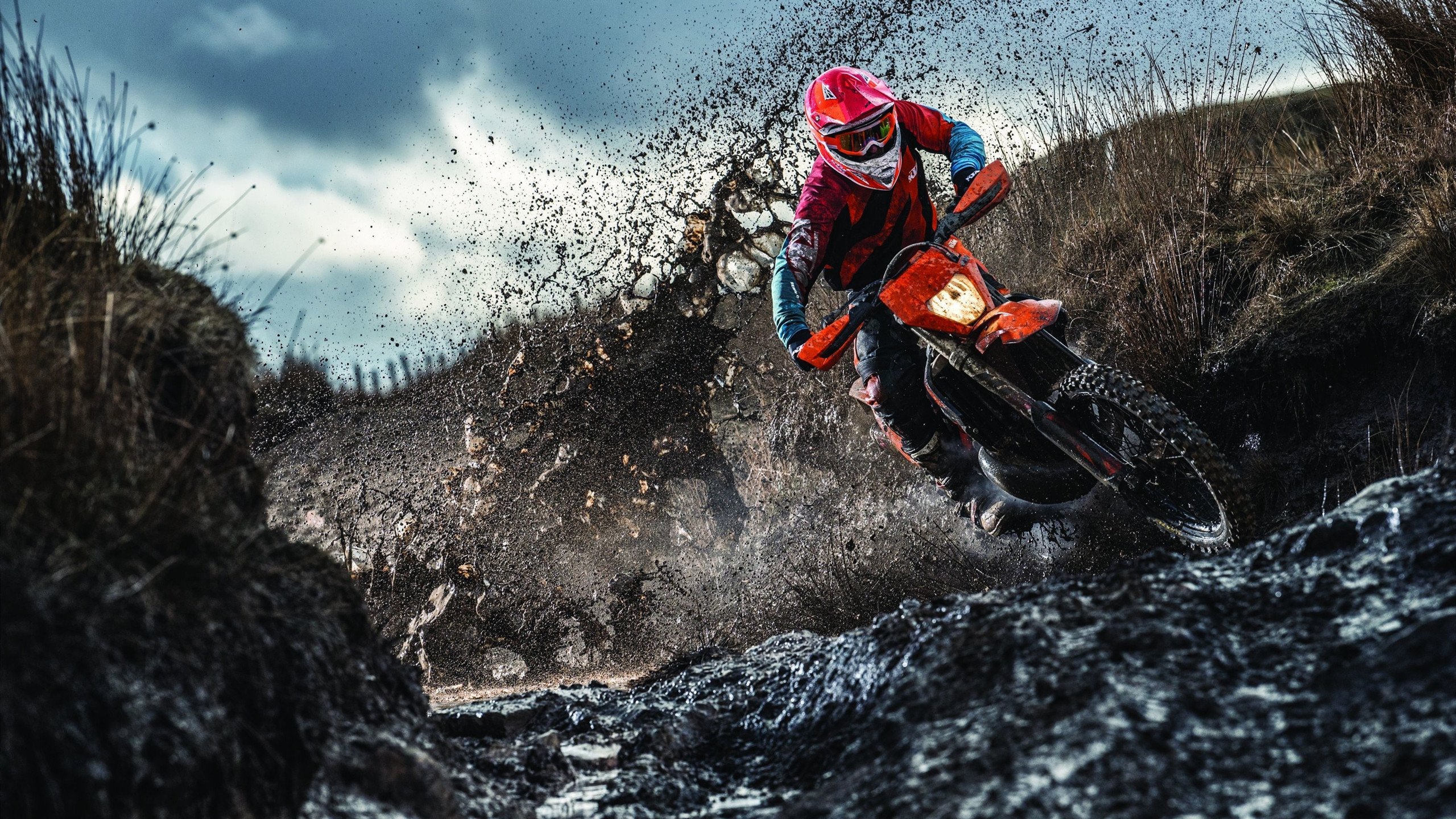 威尔士防守锁死曼联，托尼惊艳四座